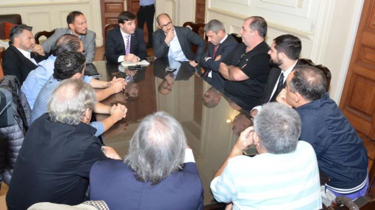 La asamblea de Newell’s con fuerte custodia policial 