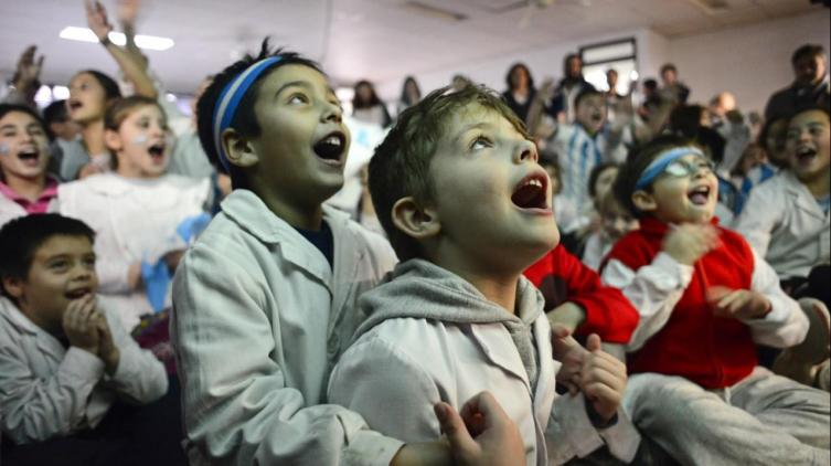 Alumnos cordobeses podrán ver el Mundial en las escuelas