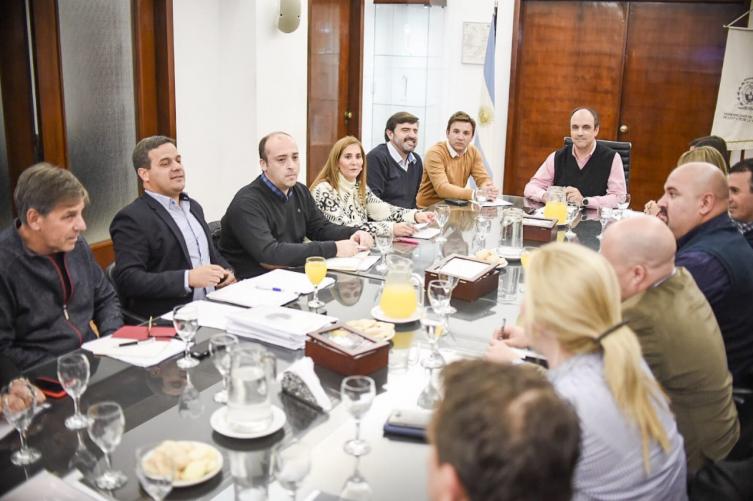 Corral: “Vamos a cuidar el bolsillo de las familias y la Ciudad”