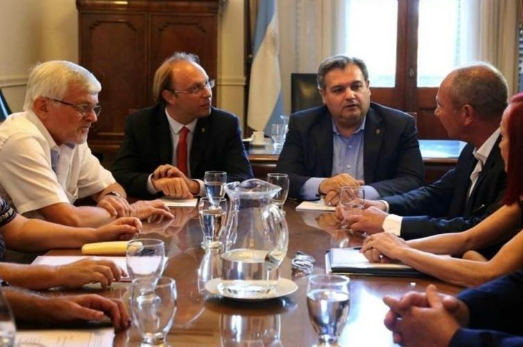 Santa Fe activará la cláusula gatillo por inflación