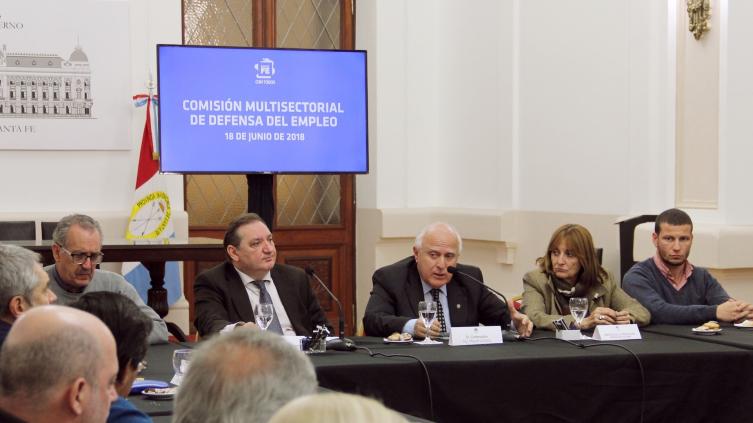 Lifschitz: “Lo importante es mantener el empleo” 