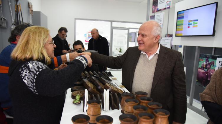 El gobernador de Santa Fe en la Rural de Palermo