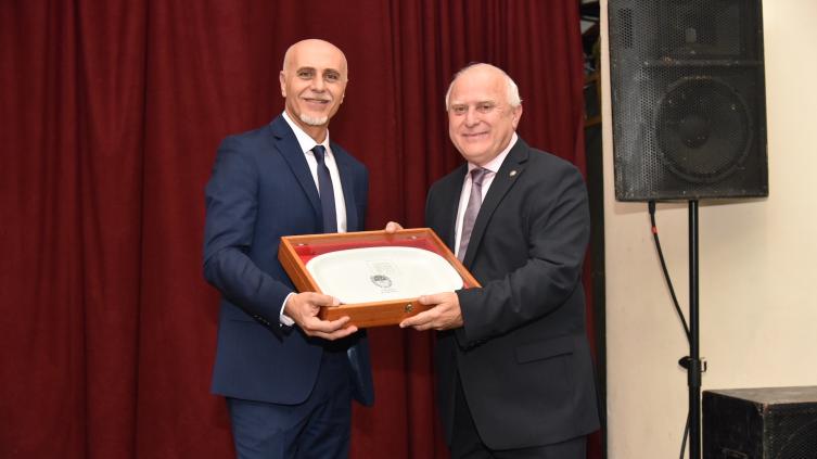 Lifschitz en el 90 aniversario de la Sociedad Sirio Libanesa