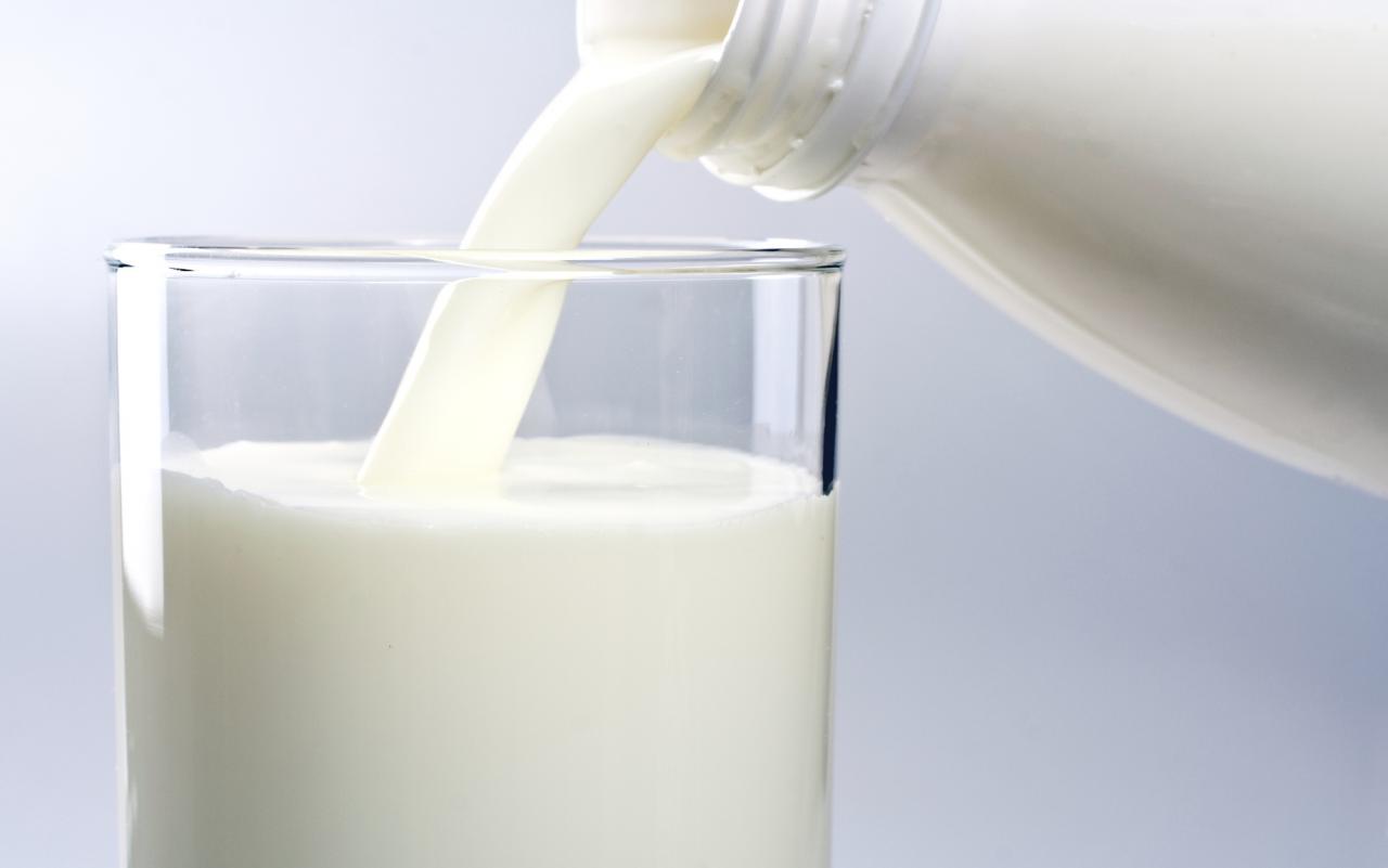 La provincia autorizó la compra de leche fortificada