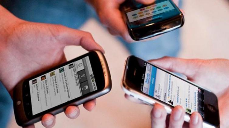 Usuarios de celulares prepagos tienen que registrar sus líneas