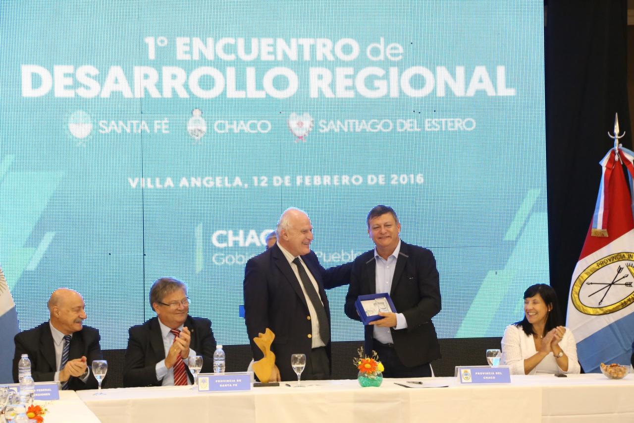 Santa Fe y Chaco se unen para construir “un país más federal” 